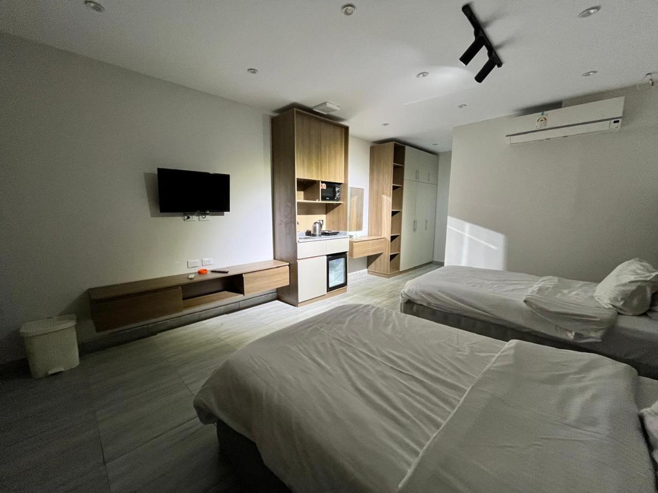 Pyramid Hotel Nazlat as Sammān Dış mekan fotoğraf