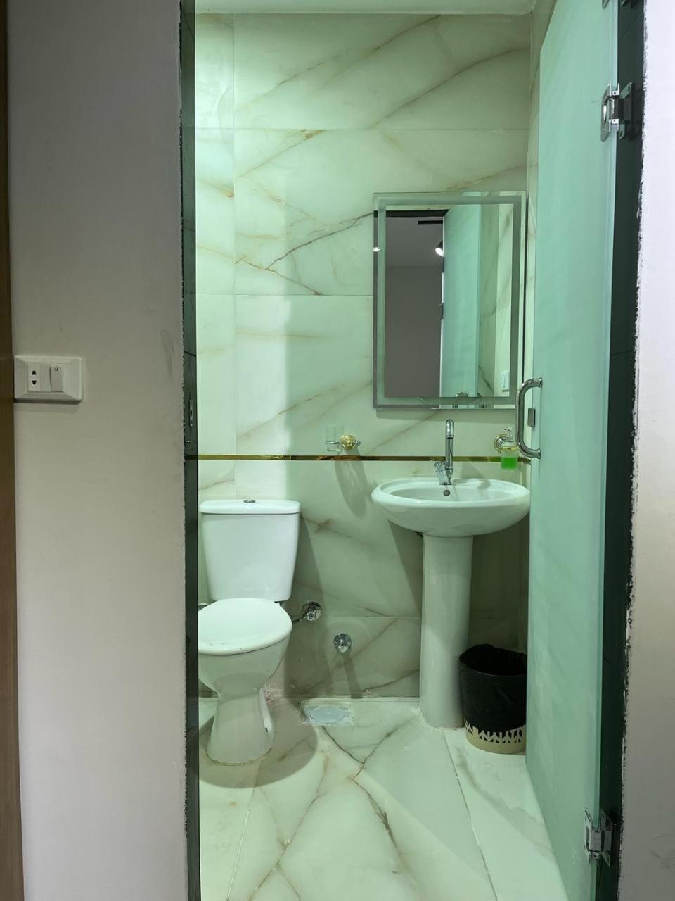 Pyramid Hotel Nazlat as Sammān Dış mekan fotoğraf
